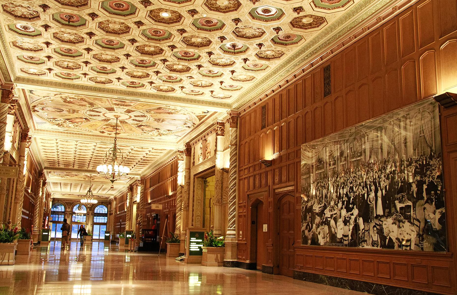  Millennium Biltmore Hotel, Los Angeles, USA: Ghostbusters (1984)